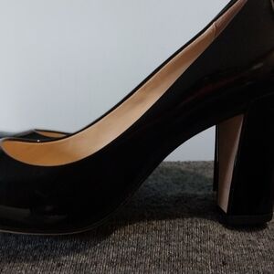 Elegant Black Women's Pumps By COLE HAAN W/ Nike AIR